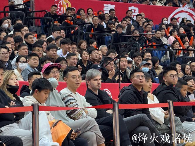 拓记：斯普利特现场观战考察杨瀚森和吕佩尔的G联赛表现